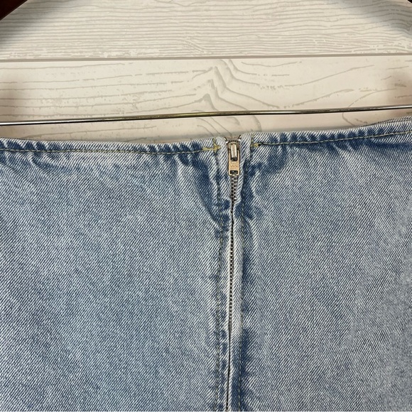 ASOS Curve Denim Mini Skirt Size 24 - Picture 5 of 5